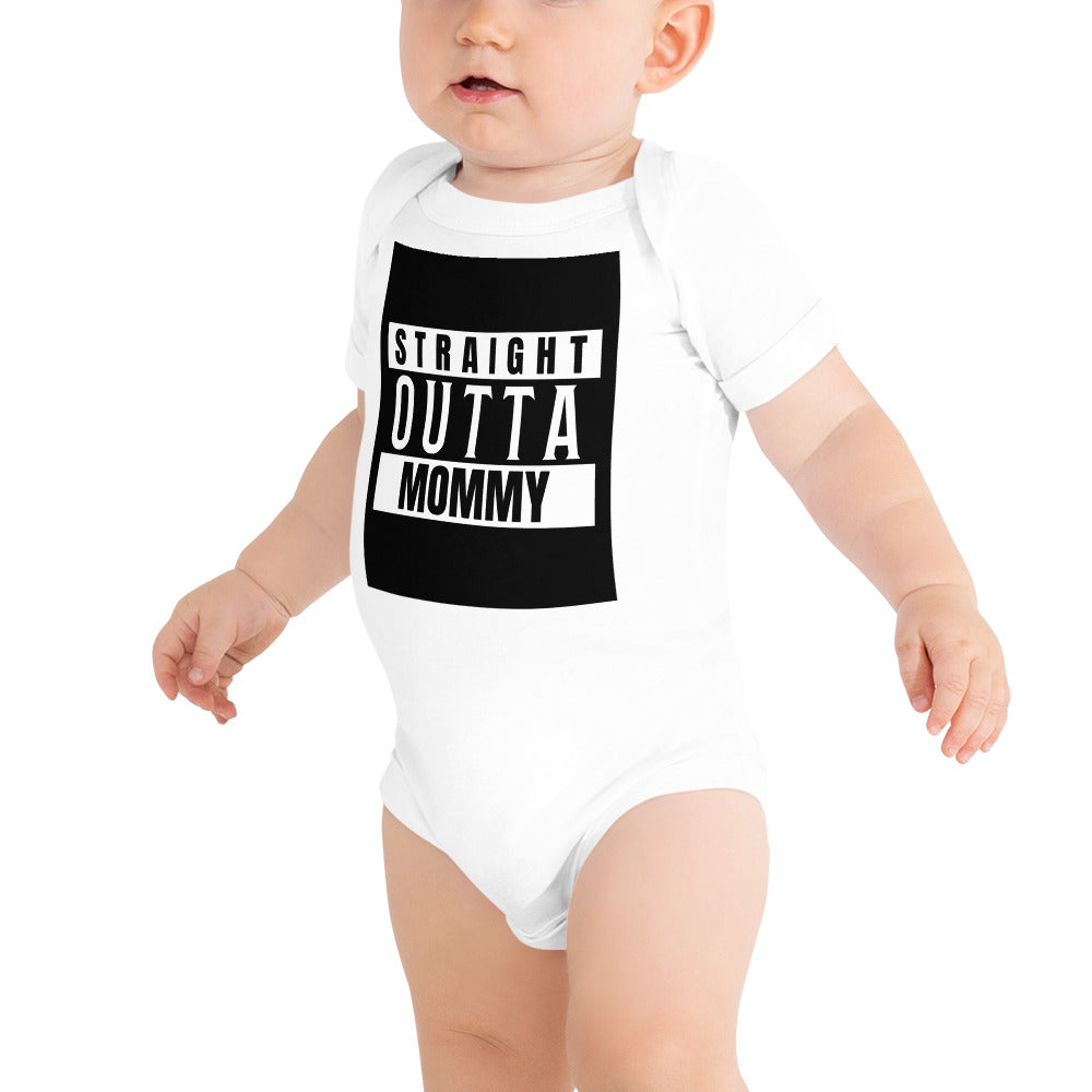 Baby Graphic short sleeve onesies / Straight Out Mommy